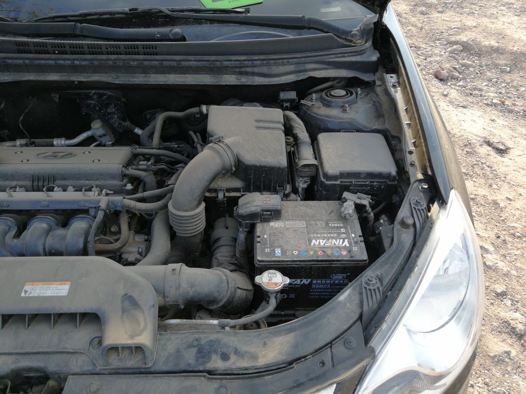 现代悦动 2011款 1.6l 手动舒适型