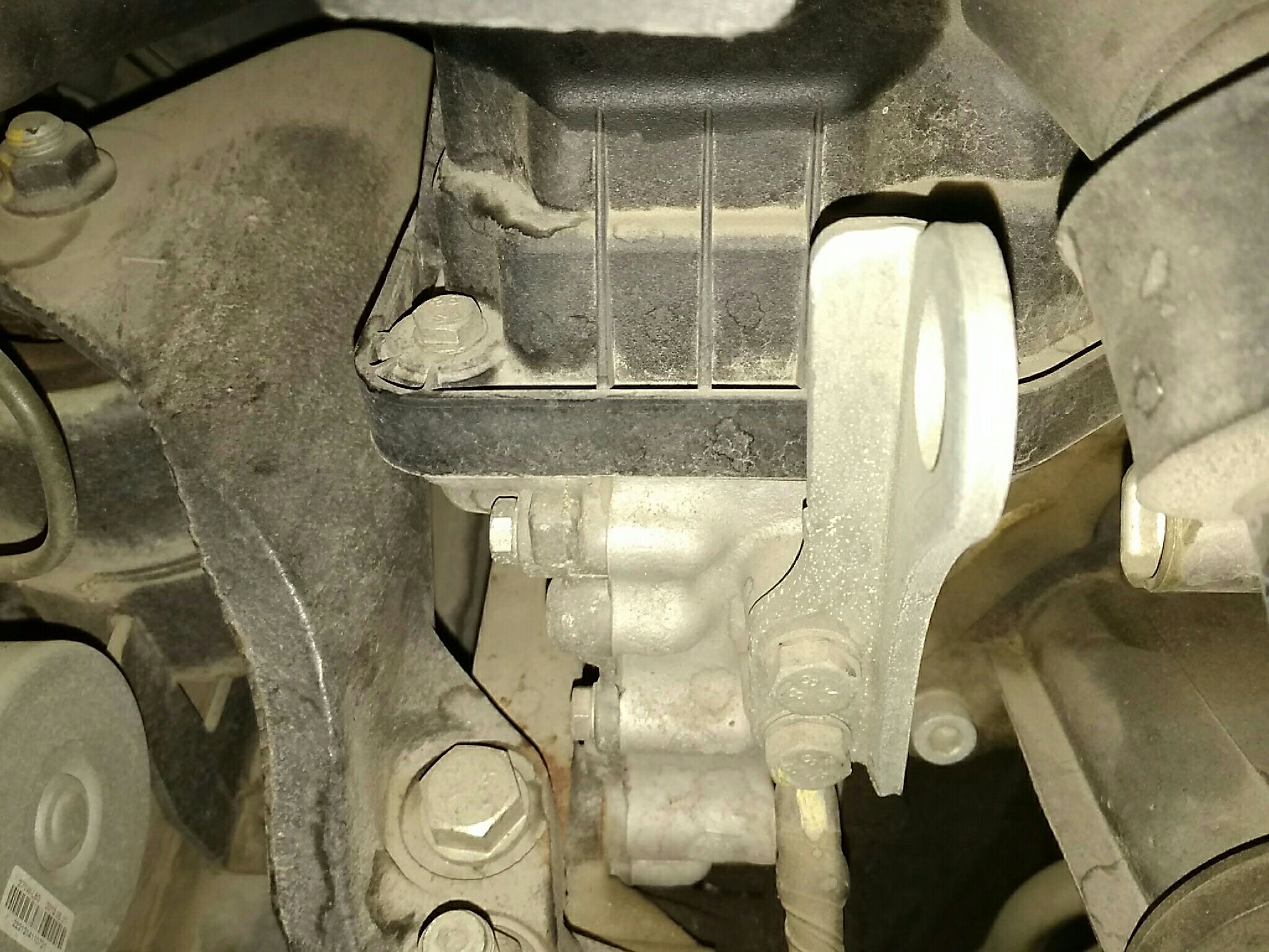 双龙 柯兰多 2013款 2.0l 汽油两驱自动精英版
